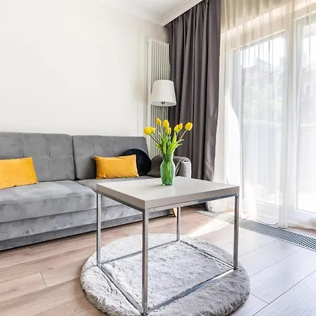 Apartment Mennica - Golden